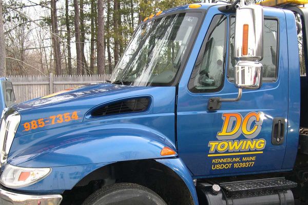 Vehicle Lettering - DC Towing